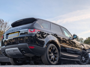 2017 Land Rover Range Rover Sport 3.0 Sd V6 Hse Auto 4WD Euro 6 (s/s) 5dr in Black — image 6