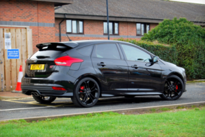 2017 Ford Focus St-3 2.0 Ecoboost - 31,400 Miles. Full Ford History. 2 Owners. Sync 3, 19inch, Camera. Black - Sold in Black — image 6