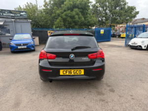 2016 BMW 1 Series 2.0 118d Sport Euro 6 (s/s) 5dr in Black — image 5