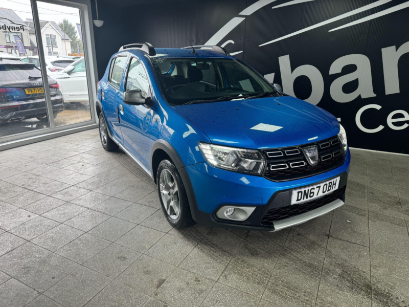2017 Dacia Sandero Stepway 1.5 Dci Laureate Euro 6 (s/s) 5dr in Blue — image 1