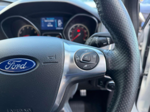 2013 Ford Focus 2.0t Ecoboost St-3 Euro 5 (s/s) 5dr in White — image 6