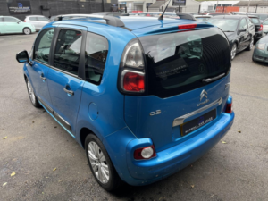 2013 Citroen C3 Picasso 1.6 Hdi Exclusive in Blue — image 5