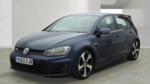 2013 Volkswagen Golf 2.0 Tsi Bluemotion Tech Gti in Blue — image 2