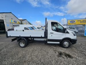 2022 Ford Transit 2.0 Transit Leader Single Chassis Cab 350 L2 2.0l Ecoblue 130ps Rwd 6 Speed Manual in White — image 4