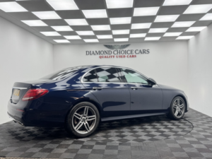 2019 Mercedes-Benz E Class 2.0 E220d Amg Line in Blue — image 5