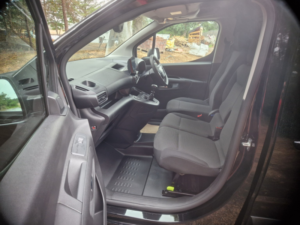 2025 Vauxhall Combo 1.5 Combo Pv Prime+ 1.5d 100 S&s Mt6 (650 Payload) in Black — image 6