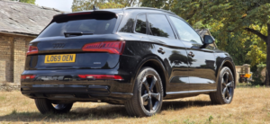2020 Audi Q5 2.0 Tfsi 45 Black Edition in Black — image 6