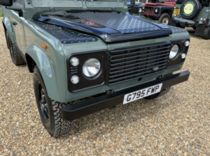 1990 Land Rover Defender 90 300tdi Engine Upgrade*nice Refurb*amazing Chassis in Green — image 3