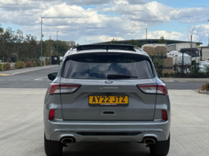 2022 Ford Kuga 2.5 Duratec 14.4kwh Vignale CVT Euro 6 (s/s) 5dr in Silver — image 6
