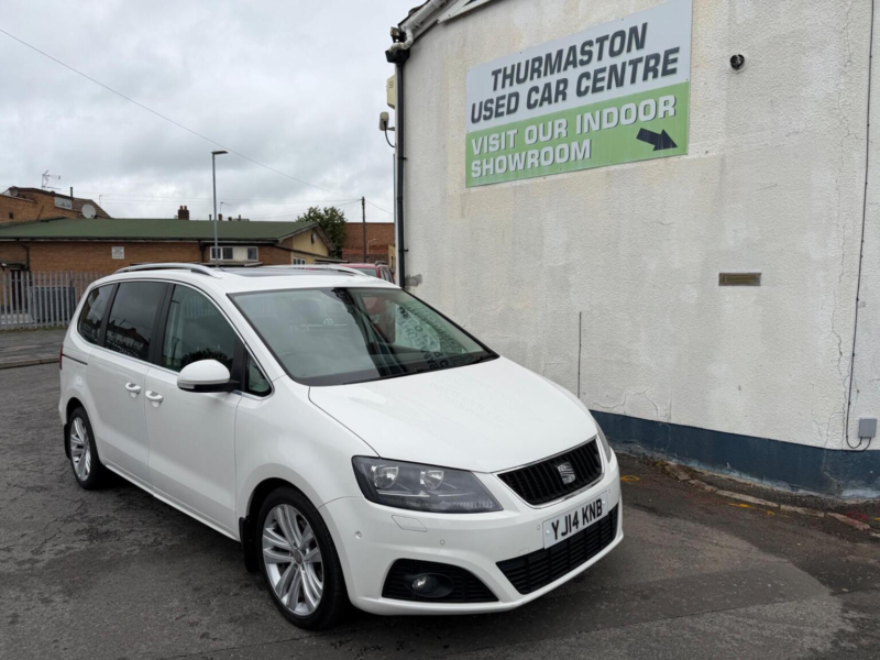 2014 SEAT Alhambra 2.0 Tdi Se Lux DSG Euro 5 (s/s) 5dr in White — image 1