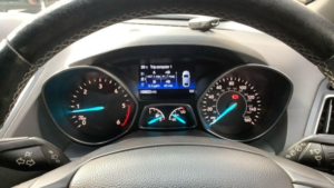2017 Ford Kuga 2.0 Tdci Ecoblue St-Line Euro 6 (s/s) 5dr in Grey — image 5