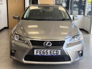 2015 Lexus Ct 1.8 200h Advance Plus in Silver — image 3