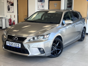2015 Lexus Ct 1.8 200h Advance Plus in Silver — image 5