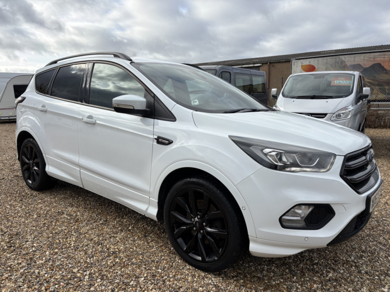 2018 Ford Kuga 2.0 Tdci St-Line X in White — image 1