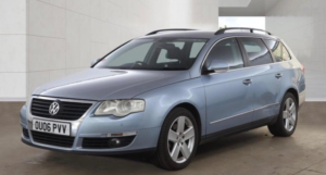 2006 Volkswagen Passat 2.0 Tdi Sport Euro 4 5dr in Blue — image 4