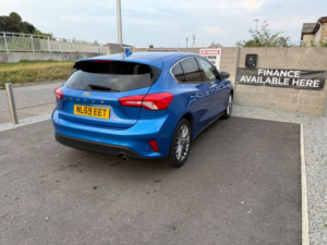 2019 Ford Focus 1.5 Ecoblue Titanium X in Blue — image 6