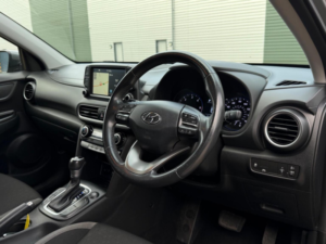 2019 Hyundai Kona 1.6 Crdi Premium Dct Euro 6 (s/s) 5dr in Grey — image 3