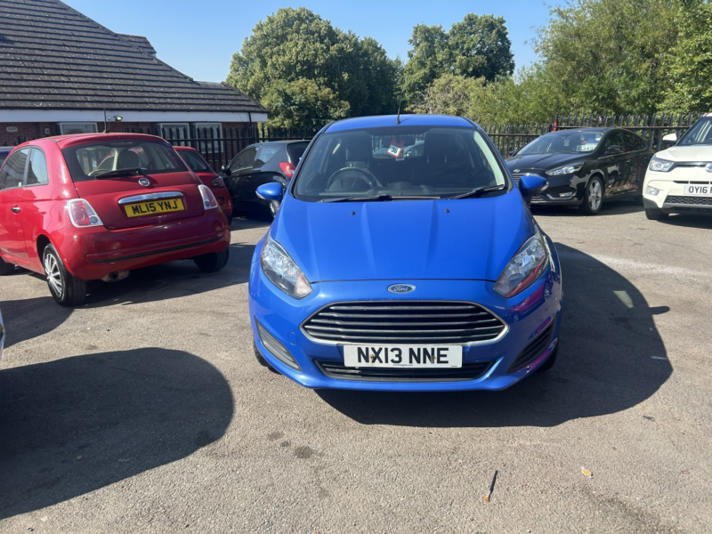 2013 Ford Fiesta 1.3 Style in Blue — image 1