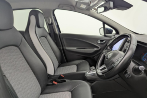 2022 Renault Zoe R135 Ev50 52kwh Gt Line + Hatchback 5dr Electric Auto (rapid Charge) (134 Bhp) in Blue — image 3