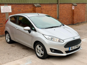 2013 Ford Fiesta 1.25 Zetec Euro 5 3dr in Silver — image 2