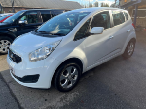 2014 Kia Venga 1.4 Ecodynamics 2 Euro 5 (s/s) 5dr in White — image 3