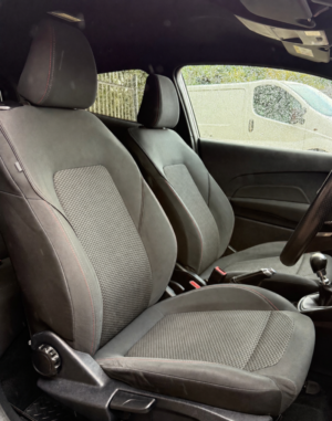 2018 Ford Fiesta 1.0 T Ecoboost St-Line in Black — image 5