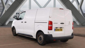 2018 Peugeot Expert 1.6 Bluehdi 1000 Professional Standard Panel Van Mwb Euro 6 6dr in White — image 3