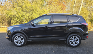 2017 Ford Kuga 2.0 Tdci Titanium in Black — image 5