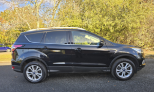 2017 Ford Kuga 2.0 Tdci Titanium in Black — image 6