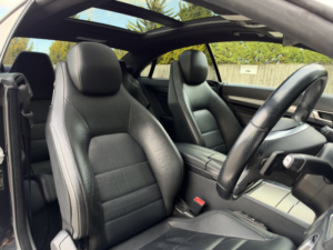 2013 Mercedes-Benz E Class 2.1 E250 Cdi Amg Sport in Black — image 4