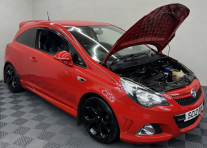 2012 Vauxhall Corsa 1.6 Corsa Vxr 3dr in Red — image 4