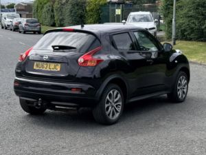 2013 Nissan Juke 1.6 Tekna SUV 5dr Petrol Manual Euro 5 (s/s) (117 Ps) in Multicolour — image 6