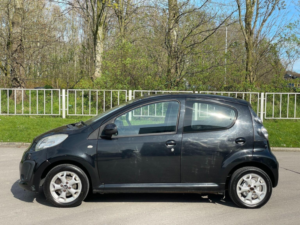 2014 Citroen C1 1.0i Edition Euro 5 5dr in Black — image 4