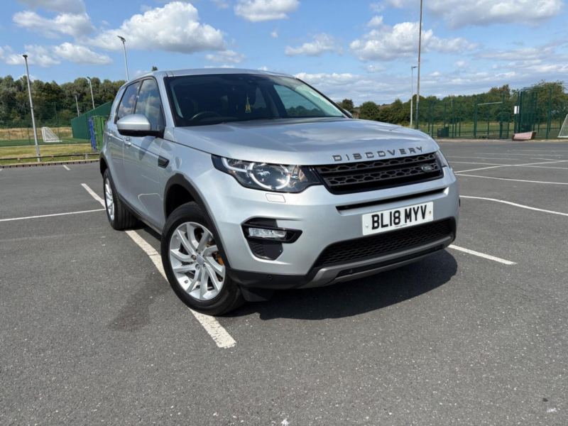 2018 Land Rover Discovery Sport 2.0 Td4 Se Tech Auto 4WD Euro 6 (s/s) 5dr in Silver — image 1