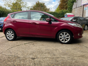 2009 Ford Fiesta 1.4 Zetec in Red — image 3