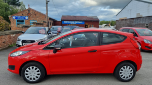 2013 Ford Fiesta 1.3 Studio in Red — image 3
