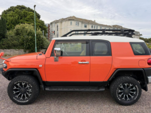2013 Toyota Fj Cruiser 4.0 4WD Off Road Pack in Orange — image 5