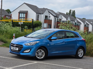 2016 Hyundai I30 1.6 Crdi Blue Drive Se Hatchback 5dr Diesel Manual Euro 6 (s/s) (110 Ps) in Blue — image 3