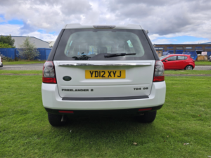 2012 Land Rover Freelander 2 2.2 Td4 Gs in White — image 6