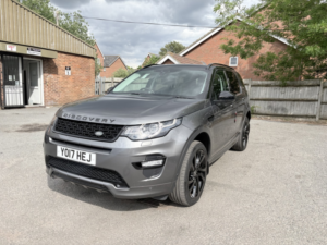 2017 Land Rover Discovery Sport 2.0 Td4 Hse Dynamic Lux in Grey — image 2