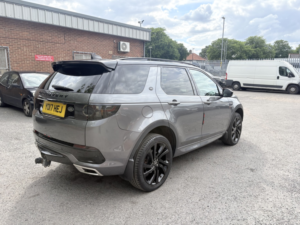 2017 Land Rover Discovery Sport 2.0 Td4 Hse Dynamic Lux in Grey — image 4