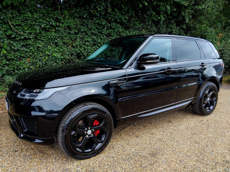 2018 Land Rover Range Rover Sport 2.0 Sd4 Hse in Black — image 1