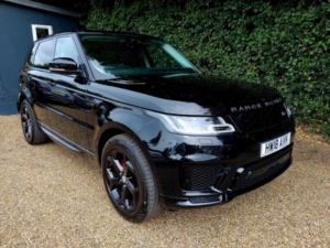 2018 Land Rover Range Rover Sport 2.0 Sd4 Hse in Black — image 4