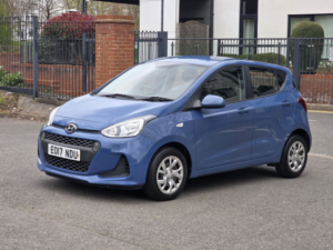 2017 Hyundai I10 1.2 Se Hatchback 5dr Petrol Manual Euro 6 (87 Ps) in Blue — image 3