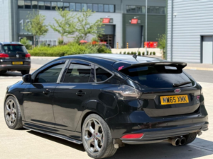 2015 Ford Focus 2.0t Ecoboost St-3 Euro 6 (s/s) 5dr in Black — image 6