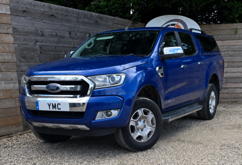 2017 Ford Ranger 2.2 Tdci Limited in Blue — image 1