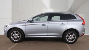 2013 Volvo Xc60 2.4 D5 Se Lux Nav Geartronic AWD Euro 5 5dr in Silver — image 6
