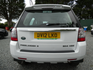 2012 Land Rover Freelander 2 2.2 Sd4 Hse SUV 5dr Diesel Commandshift 4WD Euro 5 (190 Ps) in White — image 4