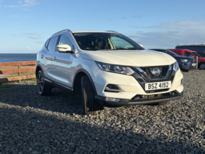 2017 Nissan Qashqai 1.2 Dig-T N-Connecta in White — image 3