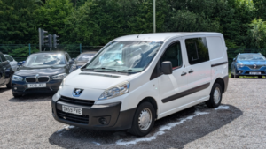 2009 Peugeot Expert 1.6 Hdi in White — image 6